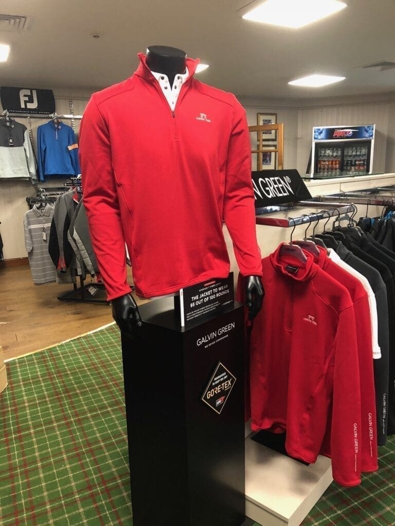 Mannequin wearing golf clothes